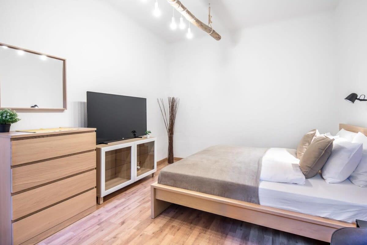 Convenient Apartment At Gastro Driven Location Budapest Luaran gambar
