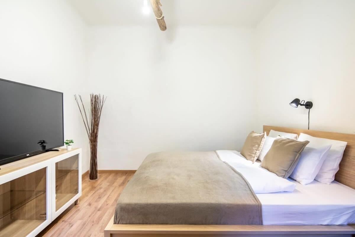 Convenient Apartment At Gastro Driven Location Budapest Luaran gambar