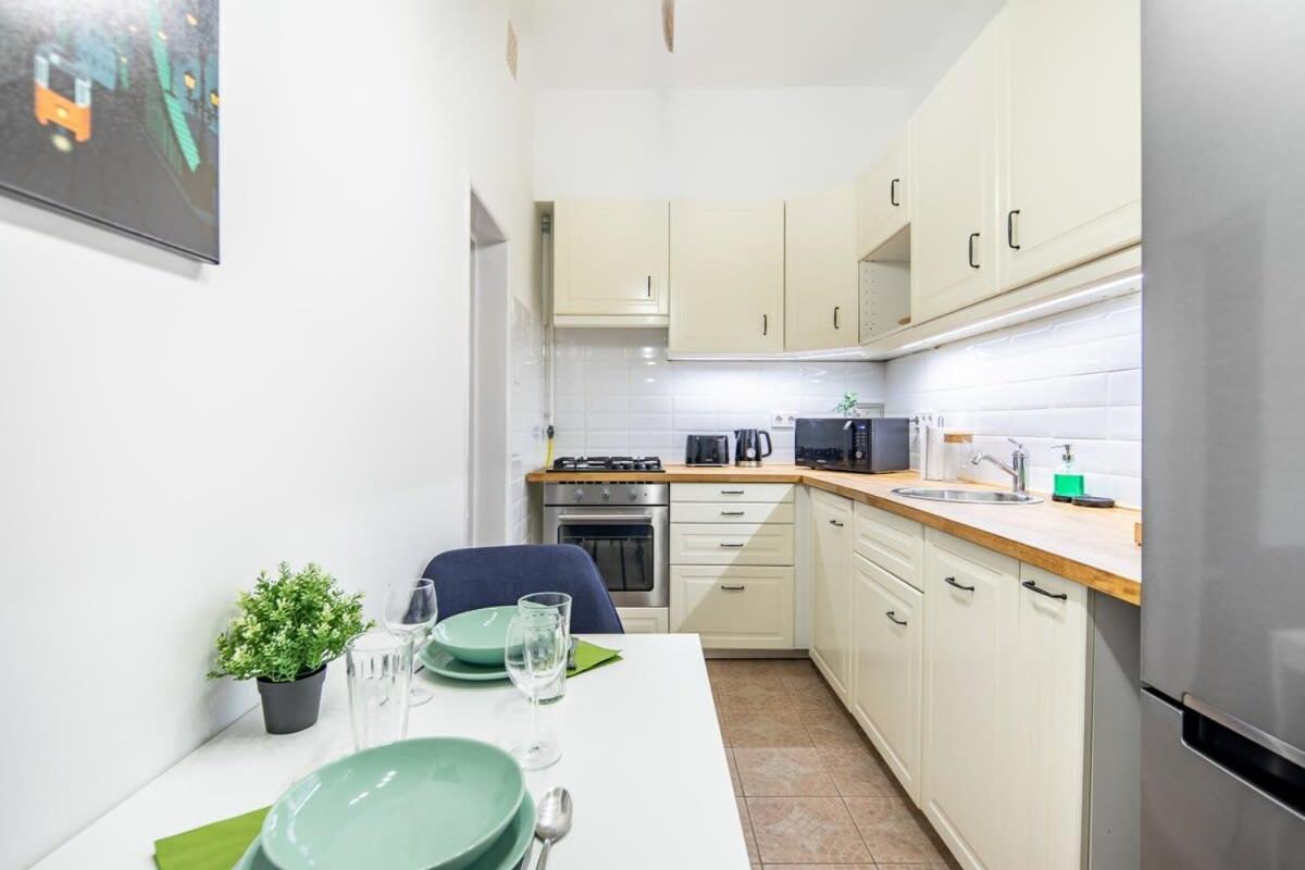 Convenient Apartment At Gastro Driven Location Budapest Luaran gambar
